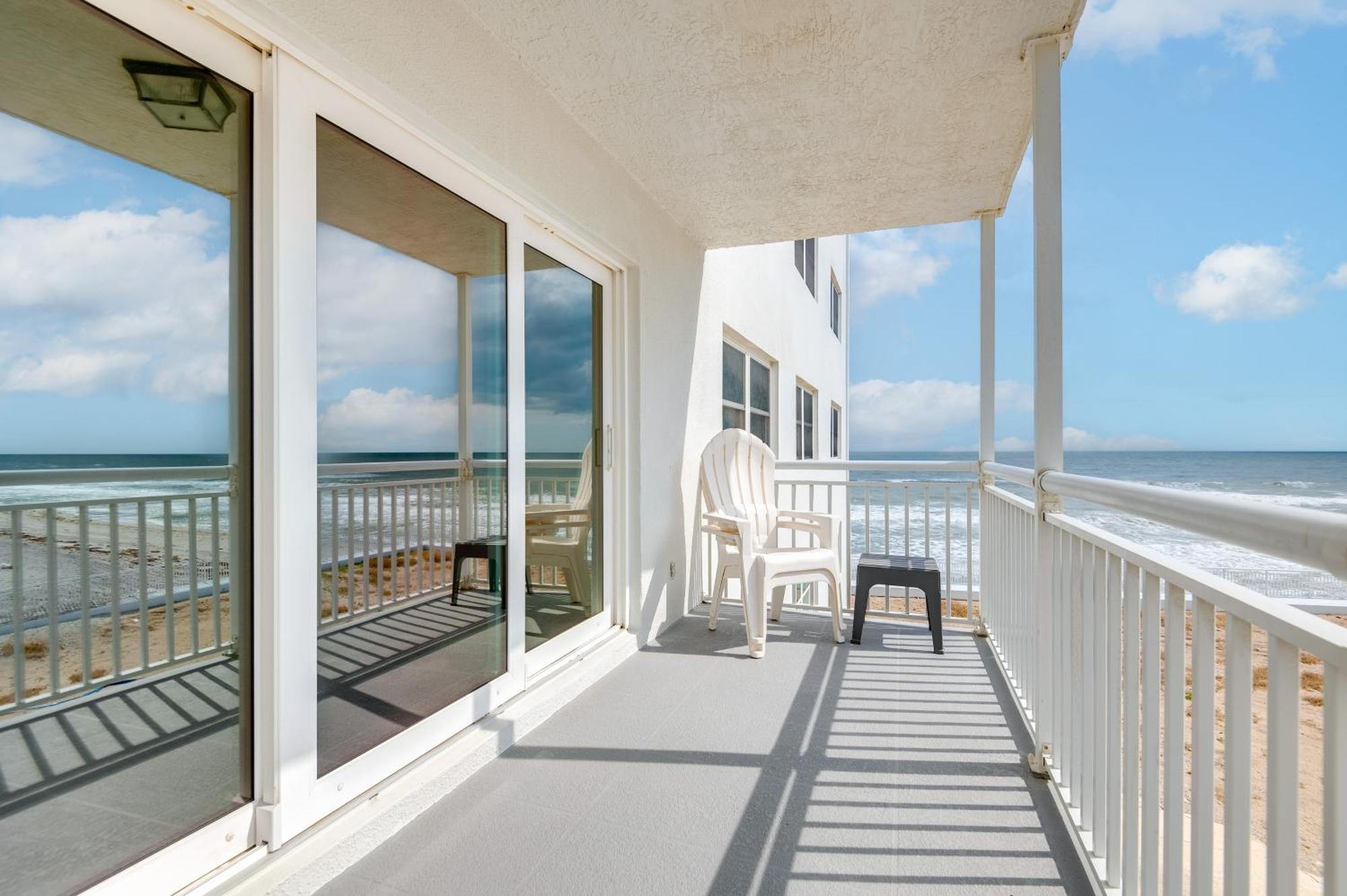 Walk To Shore Satellite Beach Condo With Ocean View Exterior photo