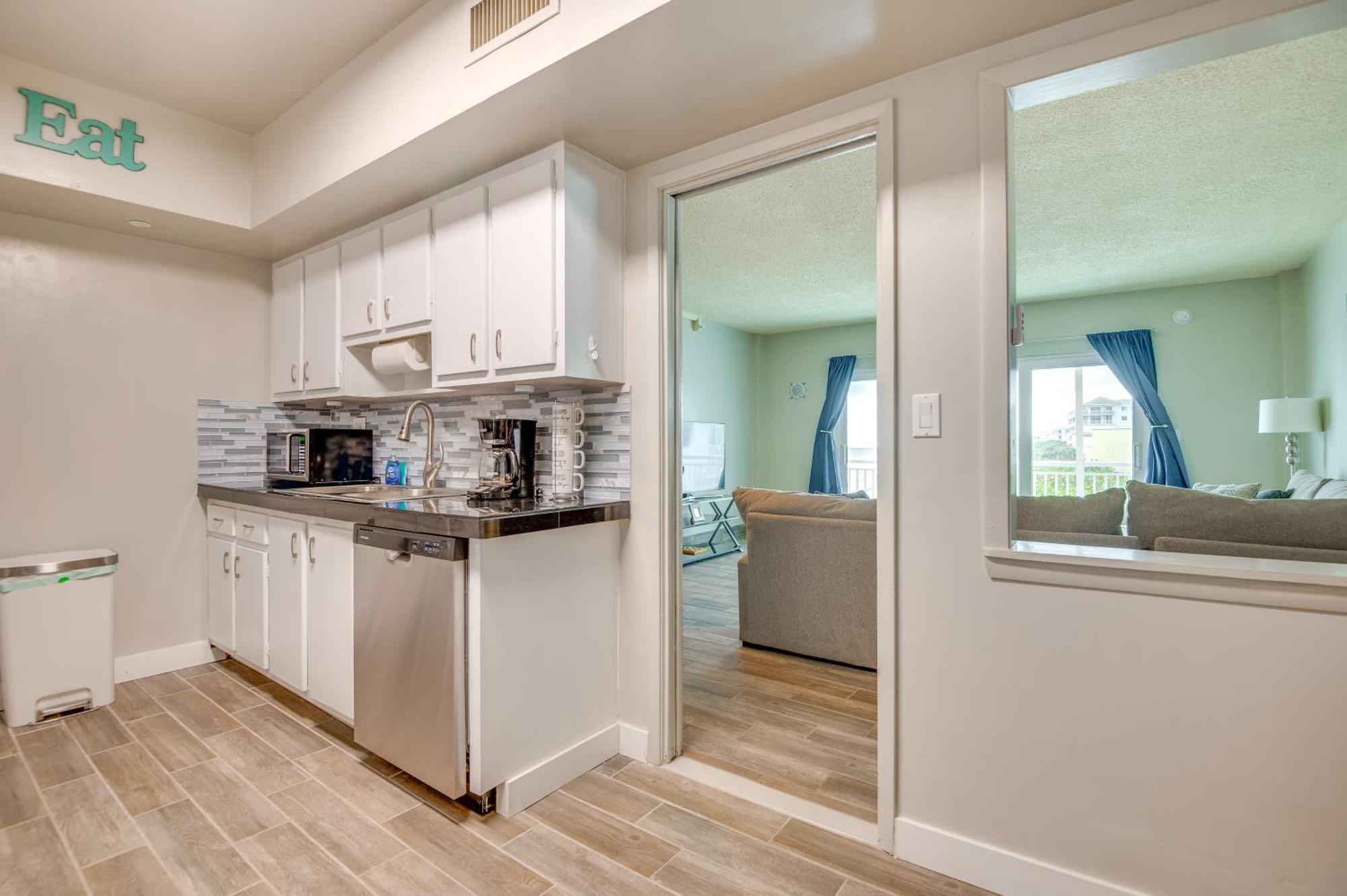 Walk To Shore Satellite Beach Condo With Ocean View Exterior photo